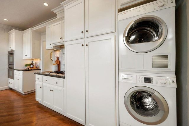 526 W Poplar Avenue, San Mateo, CA 94402