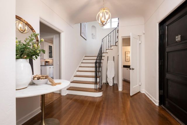 526 W Poplar Avenue, San Mateo, CA 94402