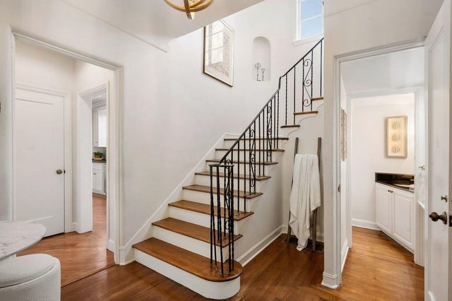 526 W Poplar Avenue, San Mateo, CA 94402