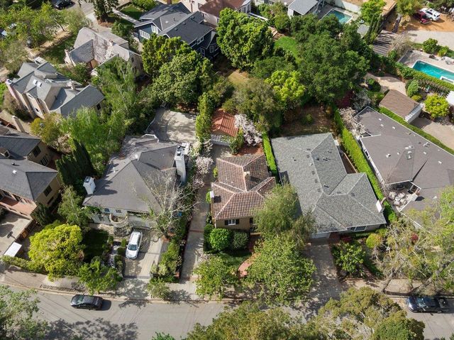 526 W Poplar Avenue, San Mateo, CA 94402