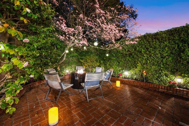 526 W Poplar Avenue, San Mateo, CA 94402