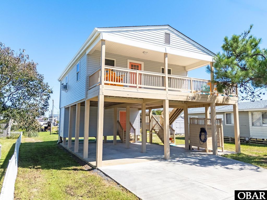 Image 1 of property listing at 2019 Elizabeth City Street, Kill Devil Hills, NC 27948