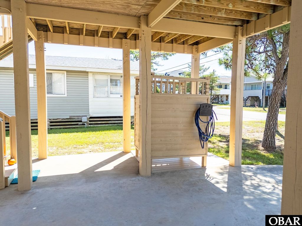 Image 21 of property listing at 2019 Elizabeth City Street, Kill Devil Hills, NC 27948