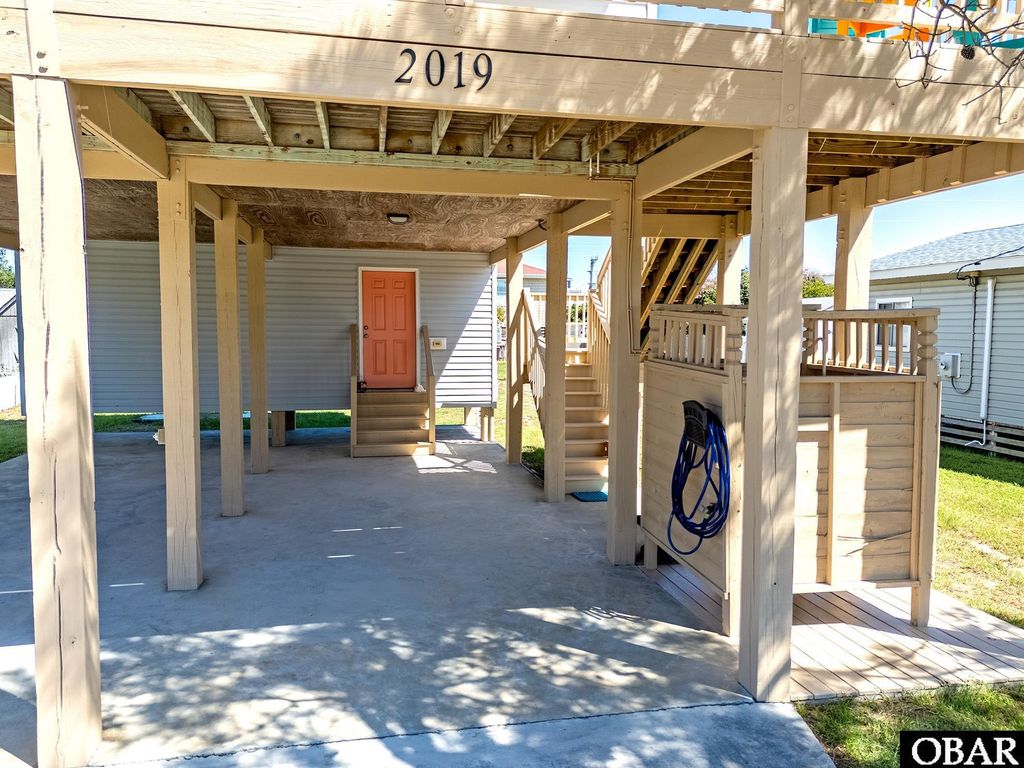 Image 22 of property listing at 2019 Elizabeth City Street, Kill Devil Hills, NC 27948