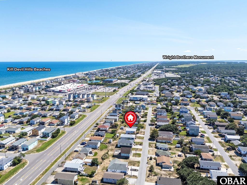 Image 9 of property listing at 2019 Elizabeth City Street, Kill Devil Hills, NC 27948