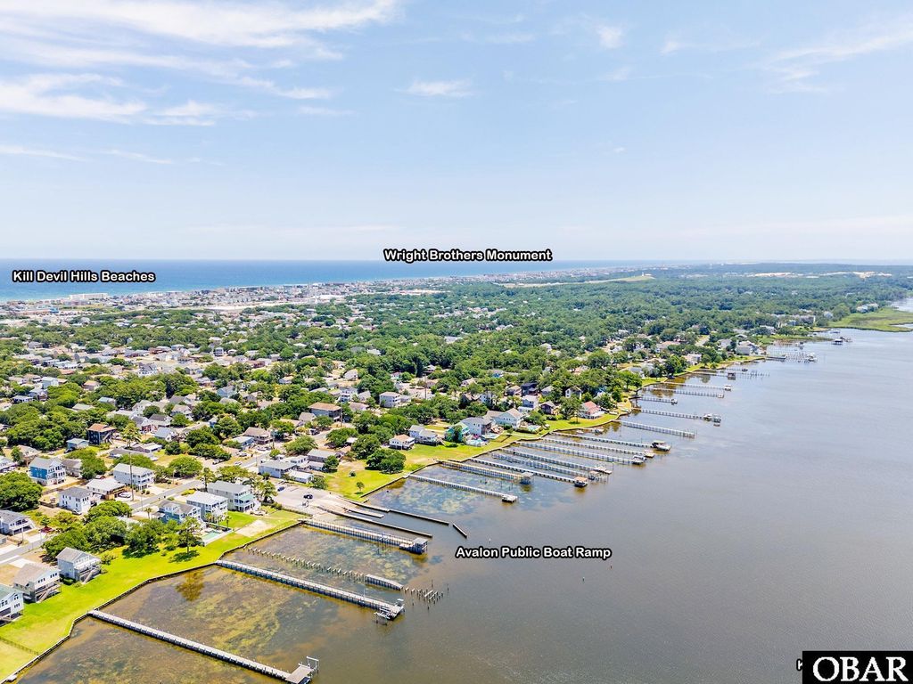 Image 10 of property listing at 2019 Elizabeth City Street, Kill Devil Hills, NC 27948