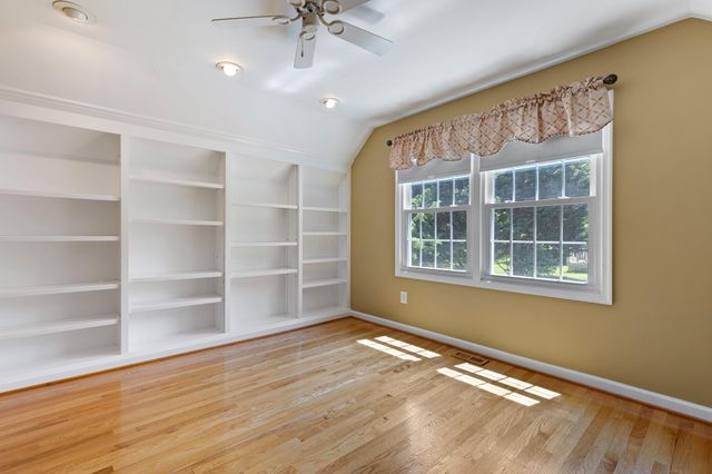434 BUTTONWOOD RD, Landenberg, PA 19350
