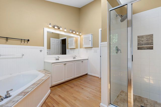 434 BUTTONWOOD RD, Landenberg, PA 19350