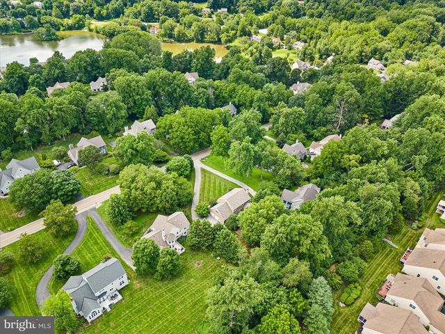 434 BUTTONWOOD RD, Landenberg, PA 19350