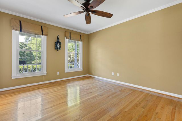 434 BUTTONWOOD RD, Landenberg, PA 19350