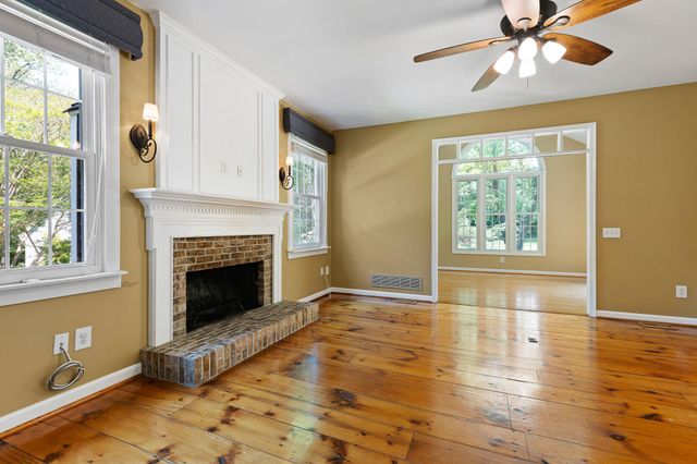 434 BUTTONWOOD RD, Landenberg, PA 19350