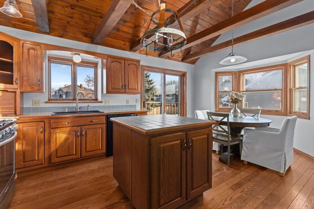 2618 W SUNNYVIEW CIRCLE, Appleton, WI 54914