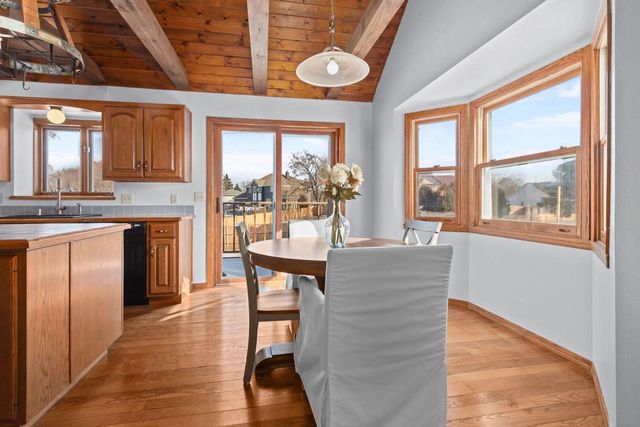 2618 W SUNNYVIEW CIRCLE, Appleton, WI 54914