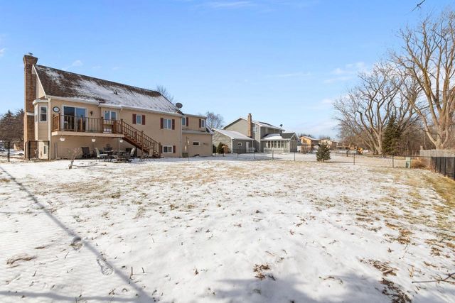 2618 W SUNNYVIEW CIRCLE, Appleton, WI 54914
