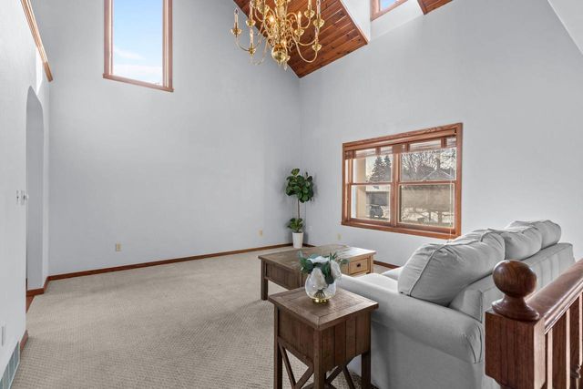 2618 W SUNNYVIEW CIRCLE, Appleton, WI 54914