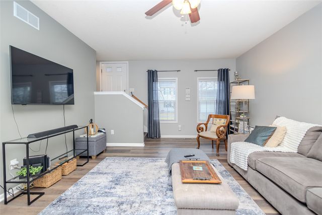 143 SE Booth Avenue, Waukee, IA 50263