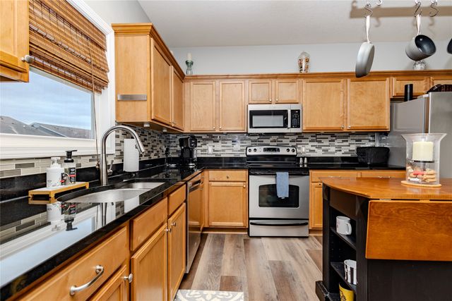 143 SE Booth Avenue, Waukee, IA 50263