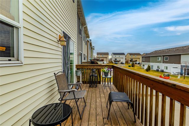 143 SE Booth Avenue, Waukee, IA 50263