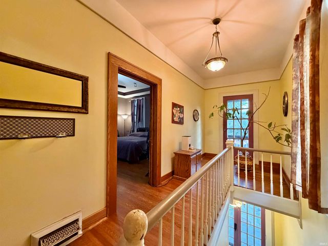 720 SE First Street, Evansville, IN 47713
