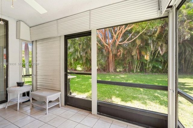 7604 Lexington Club Boulevard B, Delray Beach, FL 33446
