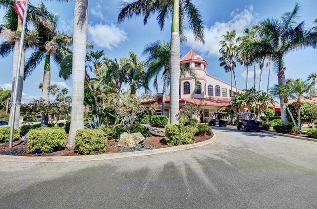 7604 Lexington Club Boulevard B, Delray Beach, FL 33446