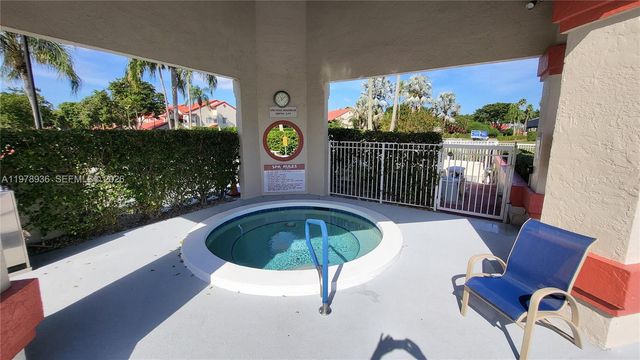 7604 Lexington Club Boulevard B, Delray Beach, FL 33446