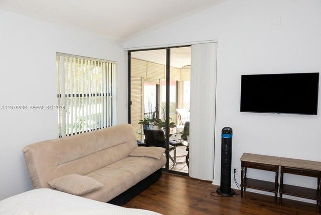 7604 Lexington Club Boulevard B, Delray Beach, FL 33446