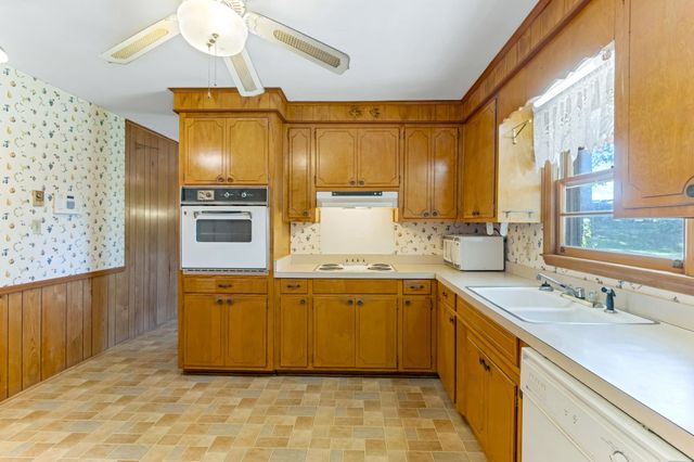210 Rosecrest Road, Spartanburg, SC 29303
