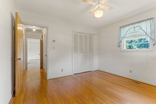 210 Rosecrest Road, Spartanburg, SC 29303