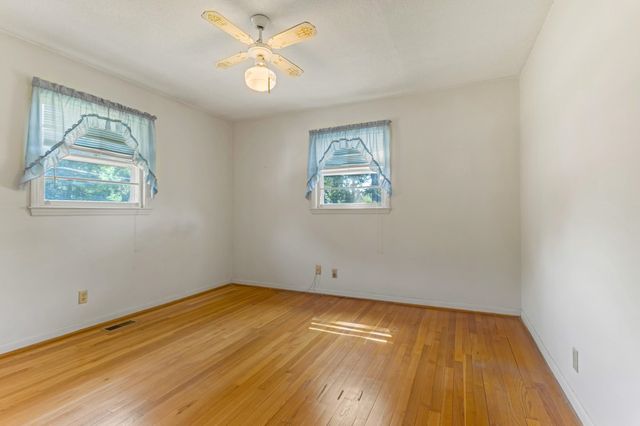 210 Rosecrest Road, Spartanburg, SC 29303