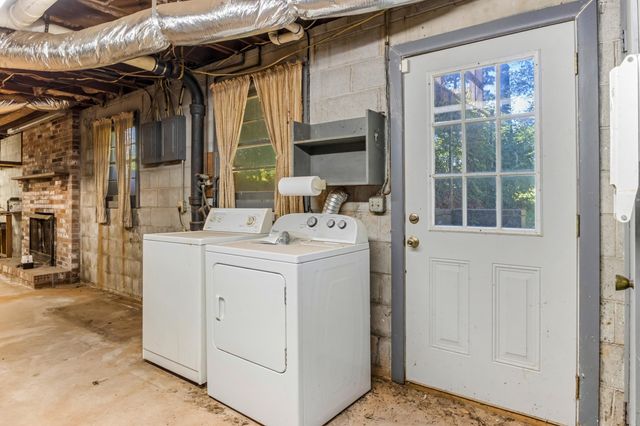 210 Rosecrest Road, Spartanburg, SC 29303