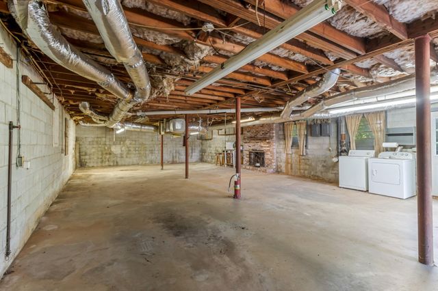 210 Rosecrest Road, Spartanburg, SC 29303