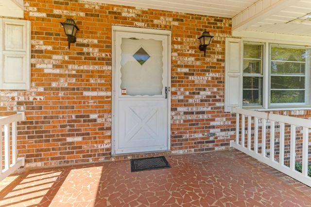 210 Rosecrest Road, Spartanburg, SC 29303