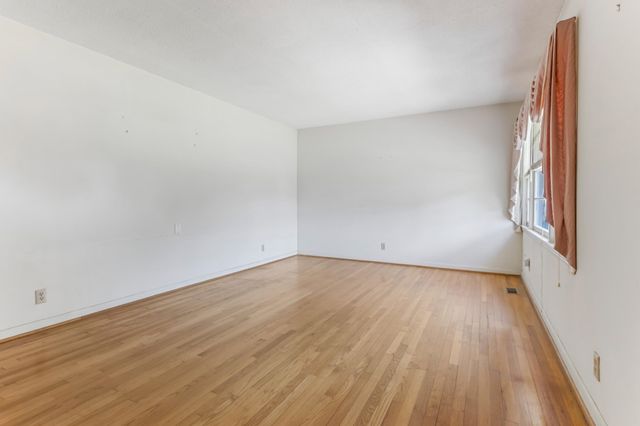 210 Rosecrest Road, Spartanburg, SC 29303