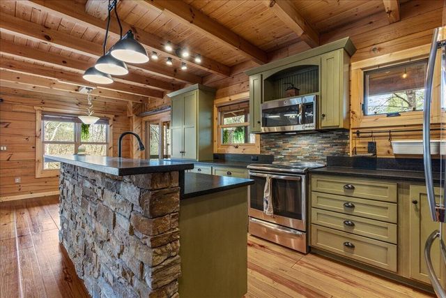 205 Holder Cemetery Road, Tellico Plains, TN 37385