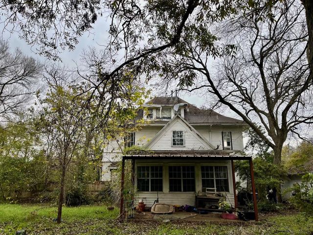 311 Craig Street, Hillsboro, TX 76645