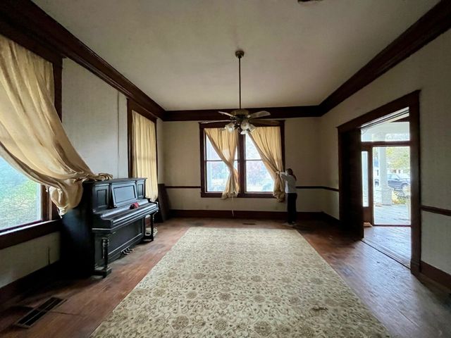 311 Craig Street, Hillsboro, TX 76645