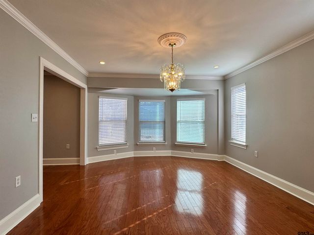 627 W 2nd, Tyler, TX 75701