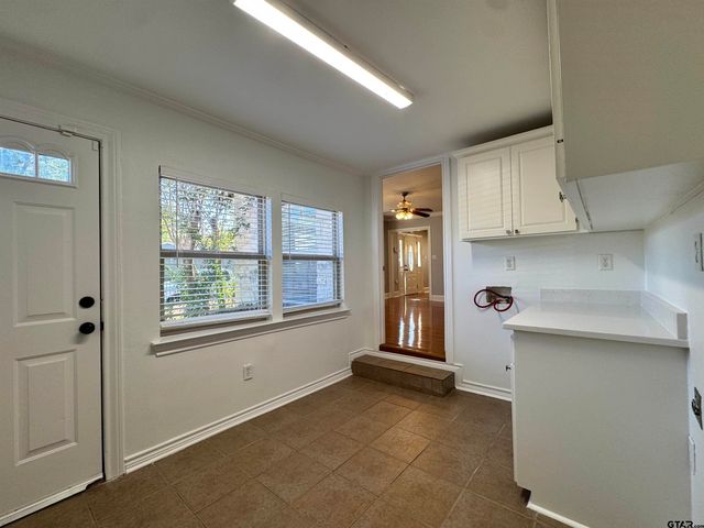 627 W 2nd, Tyler, TX 75701