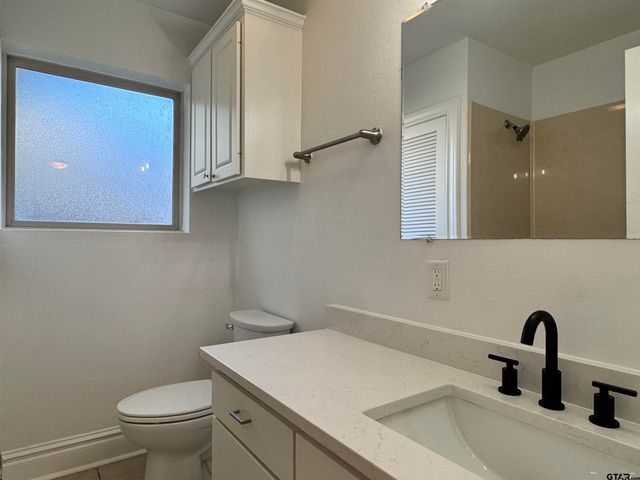 627 W 2nd, Tyler, TX 75701