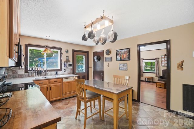 4460 Mullis Road, Kannapolis, NC 28083