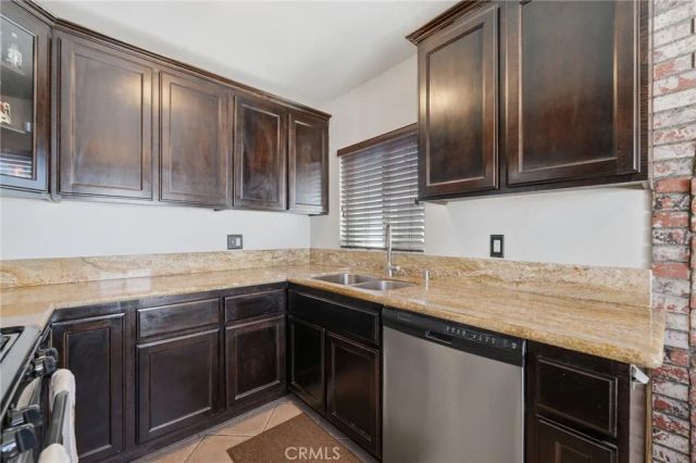 2114 W West, Fullerton, CA 92833