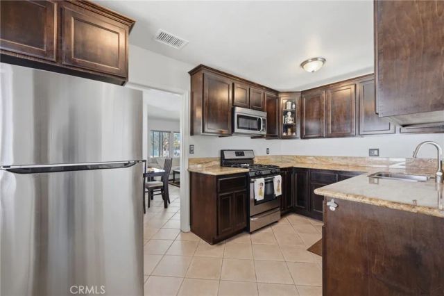 2114 W West, Fullerton, CA 92833