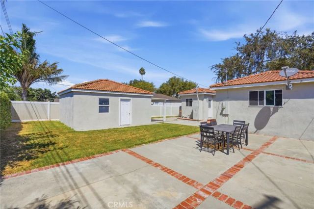 2114 W West, Fullerton, CA 92833