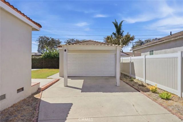 2114 W West, Fullerton, CA 92833