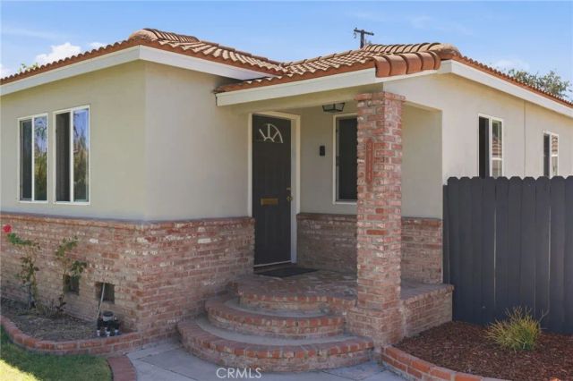 2114 W West, Fullerton, CA 92833
