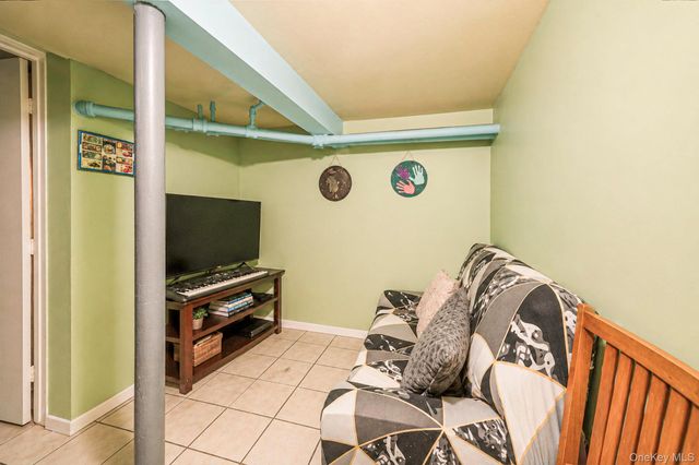 136 1st Street, Brentwood, NY 11717