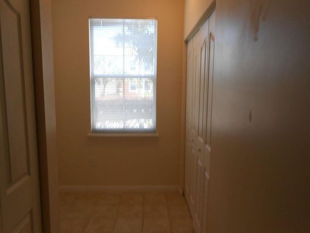 9905 Baywinds Boulevard 2202, West Palm Beach, FL 33411
