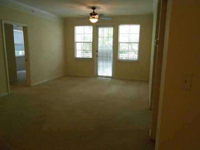 9905 Baywinds Boulevard 2202, West Palm Beach, FL 33411