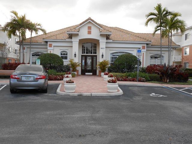 9905 Baywinds Boulevard 2202, West Palm Beach, FL 33411
